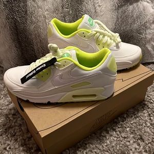 Women air max 90 Exeter edition. Size 7.5.